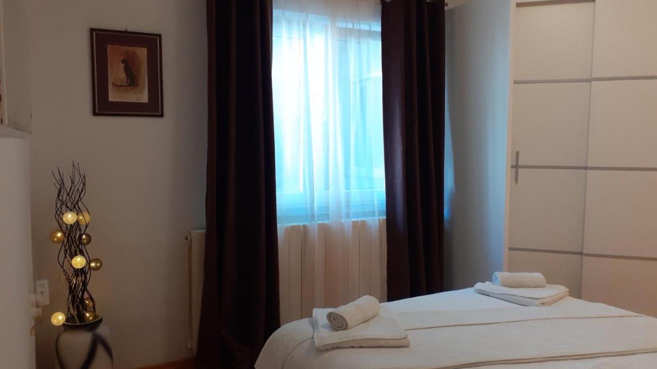 Apartment Andreja セニ エクステリア 写真